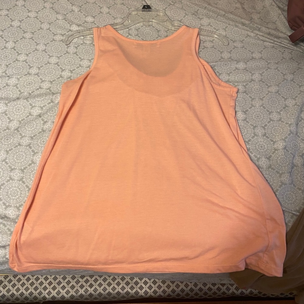 Summer top - Picture 3 of 3